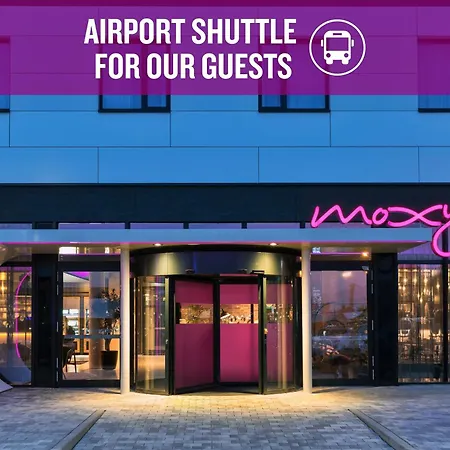 Hotel Moxy Frankfurt Airport 4*