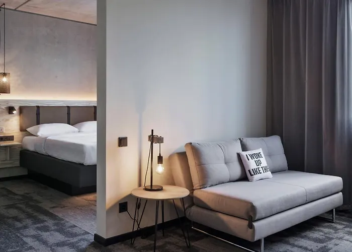 Moxy Frankfurt Airport Kelsterbach