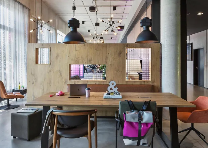 Moxy Frankfurt Airport Kelsterbach