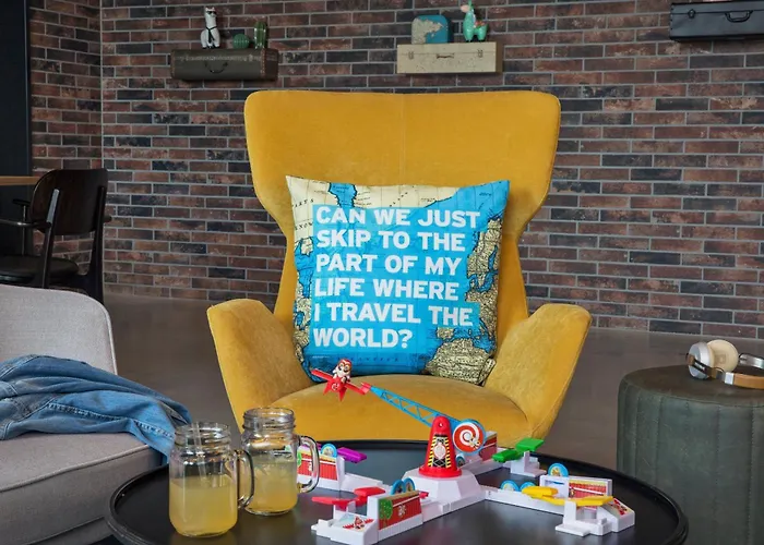 Moxy Frankfurt Airport Hotel