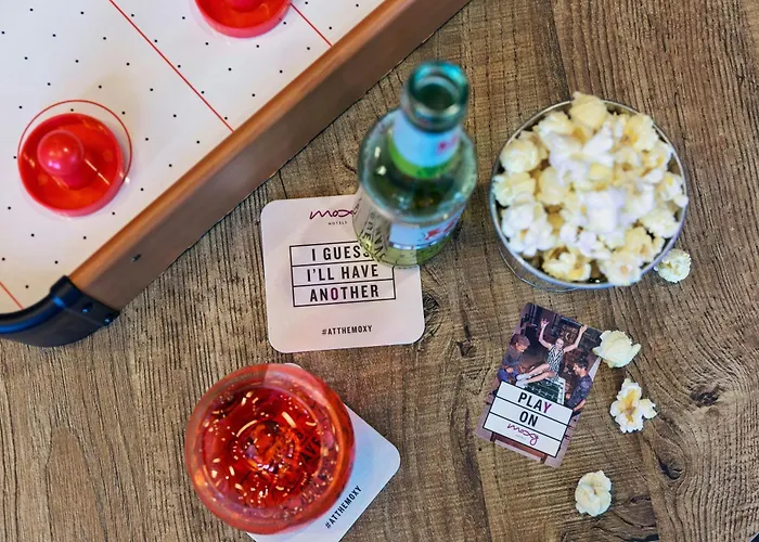 Moxy Frankfurt Airport Hotel Kelsterbach