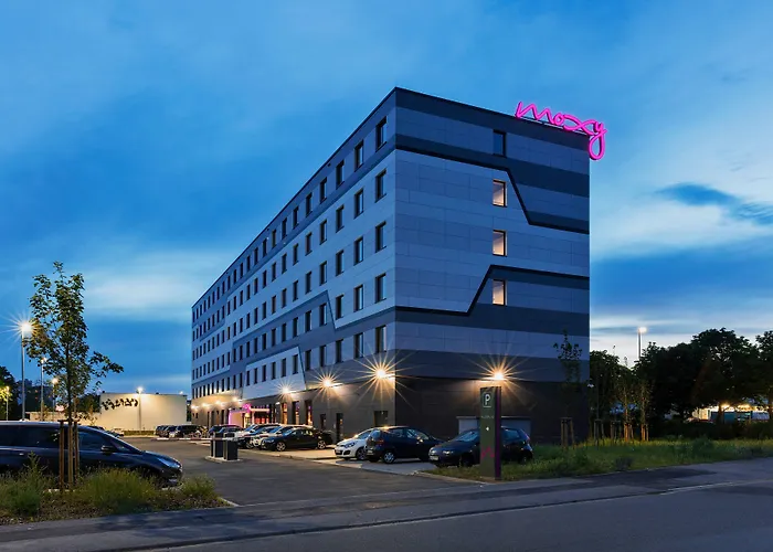 Moxy Frankfurt Airport Kelsterbach